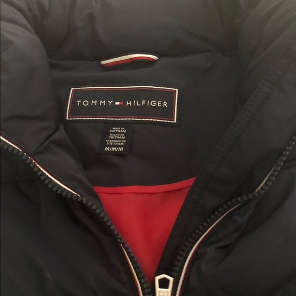 Tommy Hilfiger Navy Puffer Vest - Picture 6 of 8